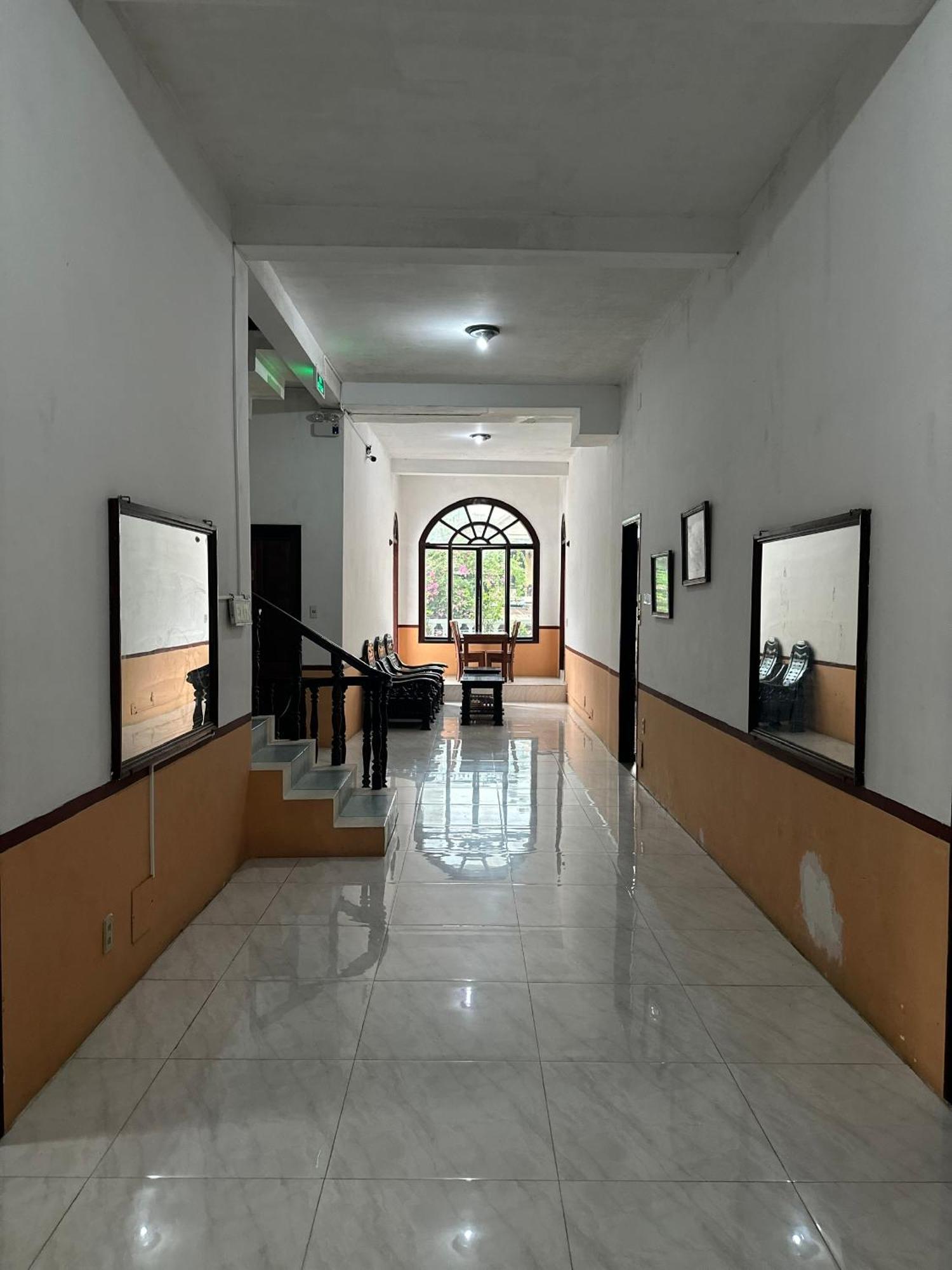 Dong Loi Hotel Hué Eksteriør billede